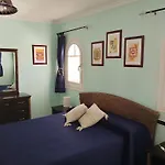 El Bucanero *